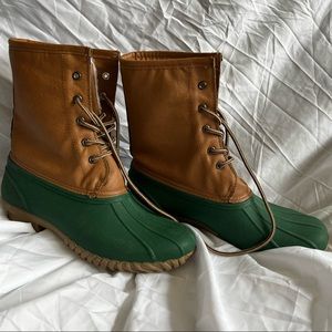 NWOT Rasolli Duck Boots Size 10